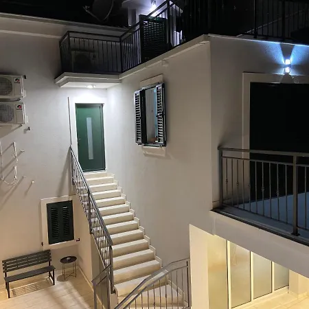 Villa Opuzen *