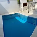 Villa Opuzen Apartment *
